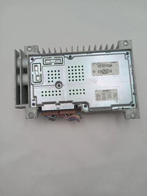 2010-2011 Nissan Altima Bose Used OEM Audio Amplifier