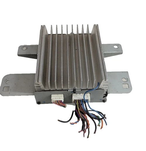 2001-2003 Nissan Xterra Used OEM Audio Amplifier