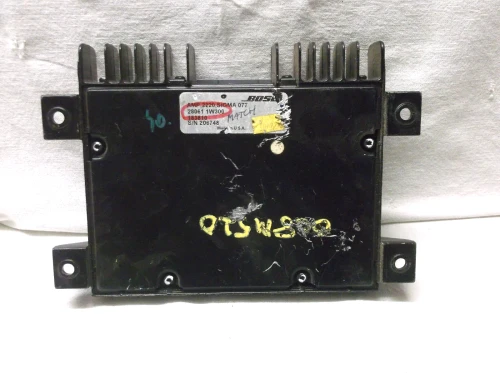 1997 Nissan Pathfinder Bose Used OEM Audio Amplifier