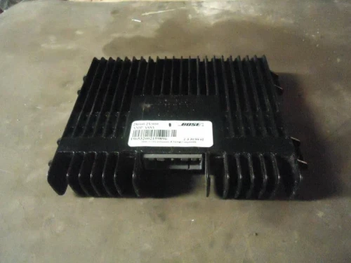 2000-2001 Nissan Used OEM Audio Amplifier