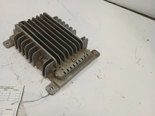 2006 Nissan Pathfinder 28060EA500 Bose Used OEM Audio Amplifier