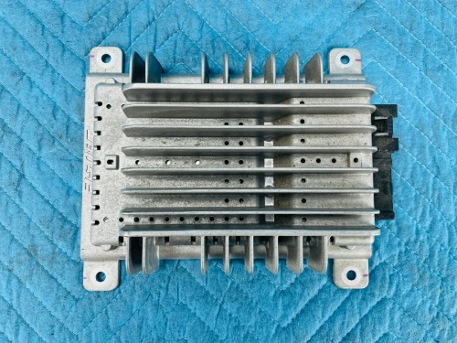 Nissan Armada 280607S200 Used OEM Audio Amplifier