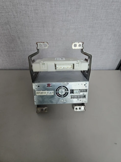 2017-2020 Nissan Pathfinder 283309PB0A Used OEM Audio Amplifier