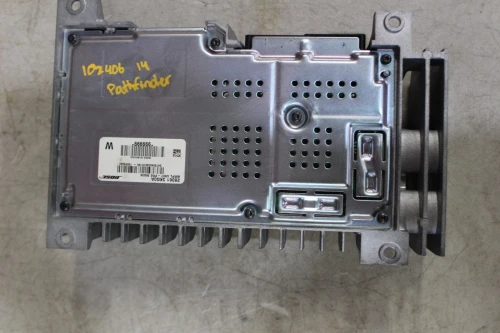 2013-2015 Nissan Pathfinder Used OEM Audio Amplifier