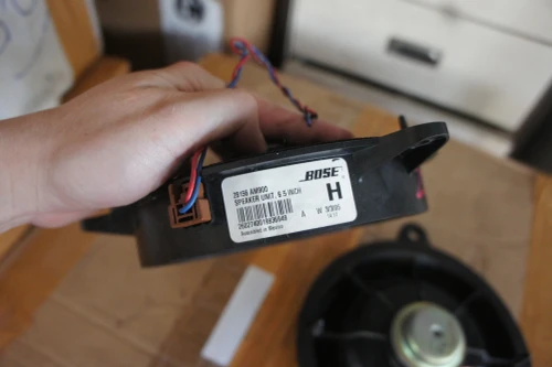 Nissan 350Z Bose Subwoofer Used OEM Audio Amplifier