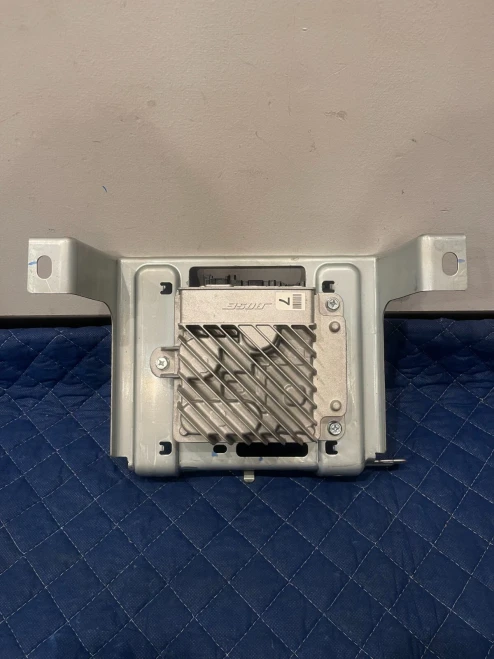 2017 Nissan 370Z 252336GA0A Used OEM Audio Amplifier