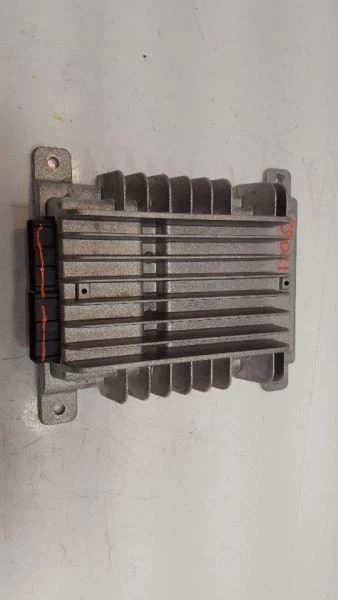 2010 Nissan 370Z Used OEM Audio Amplifier