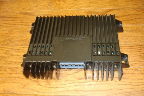 2004 Nissan Pathfinder 280612W100 Bose Used OEM Audio Amplifier