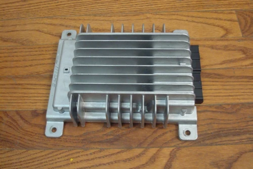 2015 Nissan Altima 208613TA2A Bose Used OEM Audio Amplifier
