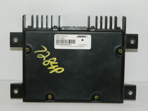 1999-2004 Nissan 280612W100 Used OEM Audio Amplifier