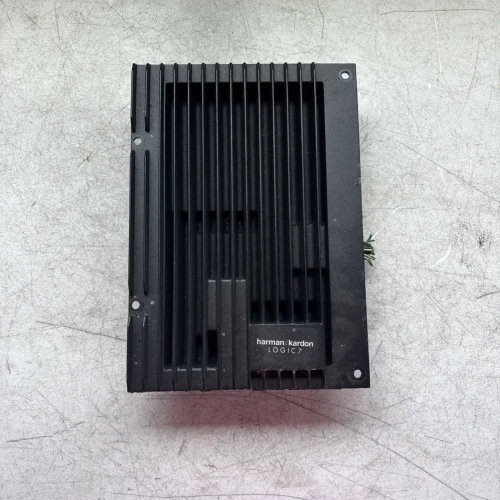 2010 Land Rover Range Rover Sport 8H4219C164BB Used OEM Audio Amplifier