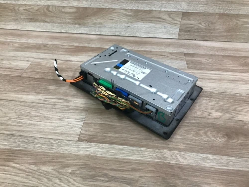 Land Rover Range Rover Used OEM Audio Amplifier