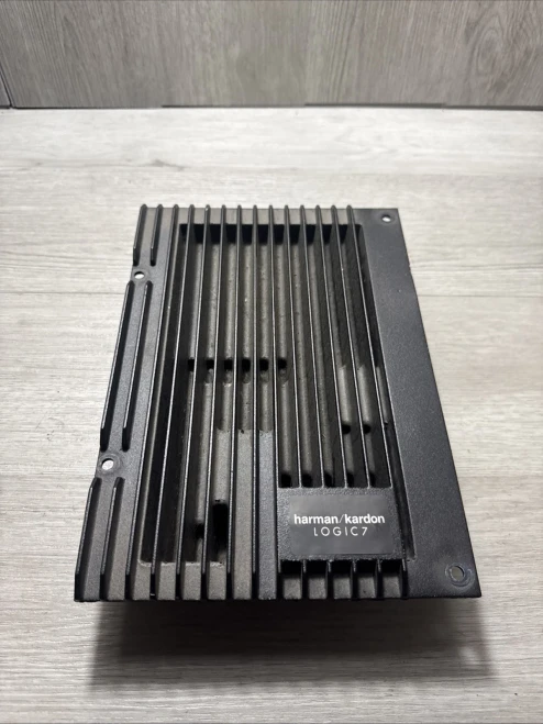 2010-2013 Land Rover Range Rover Sport 8H4219C164BB Used OEM Audio Amplifier
