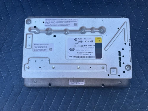 2010-2012 Land Rover Range Rover AH4219C164AK Used OEM Audio Amplifier