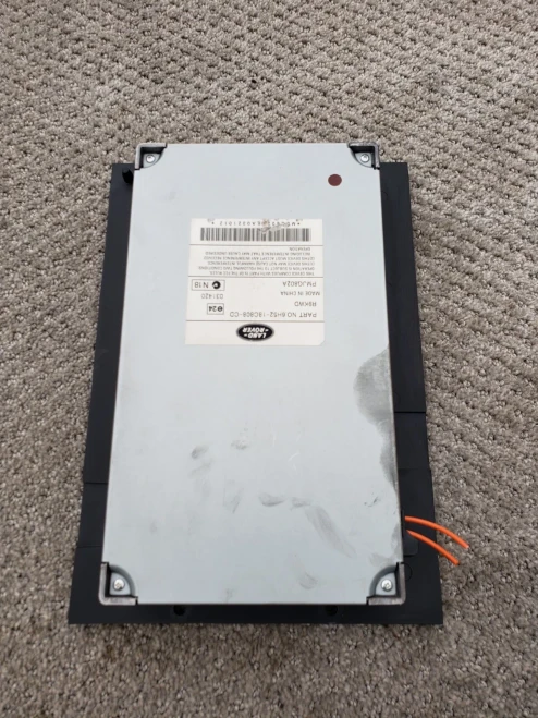 2009-2010 Land Rover LR2 Used OEM Audio Amplifier