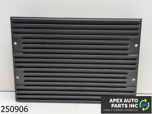 2011-2012 Land Rover LR2 Used OEM Audio Amplifier