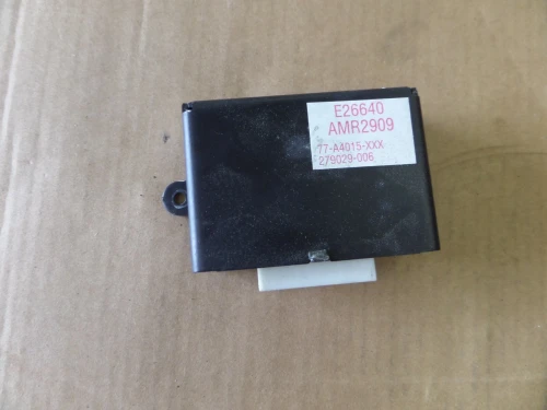 1995-1999 Land Rover Range Rover AMR2909 Used OEM Audio Amplifier