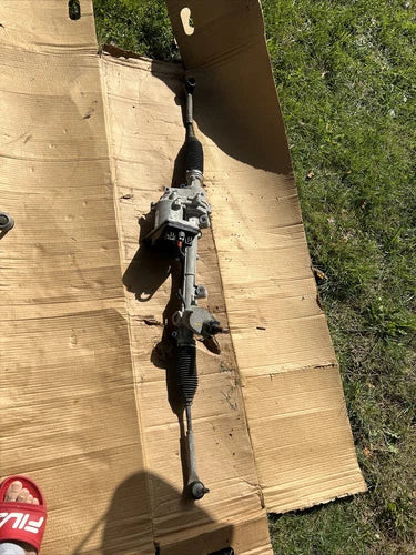 2017-2023 Tesla Model 3 / Y Power Used OEM Rack and Pinion 1044831-99-E used OEM rack and pinion