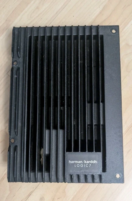 2010-2012 Land Rover LR4 8H4219C164BB Used OEM Audio Amplifier