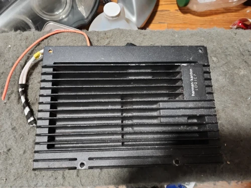 2006-2011 Land Rover LR3 Used OEM Audio Amplifier