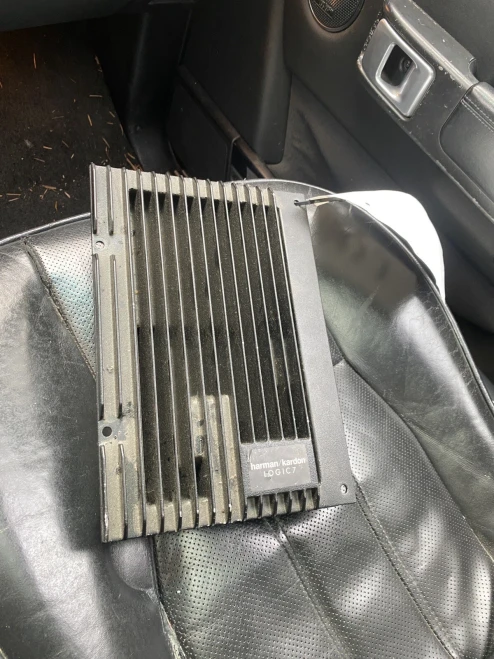 2006 Land Rover Range Rover Sport 8H4219C164BB Harman Kardon Used OEM Audio Amplifier