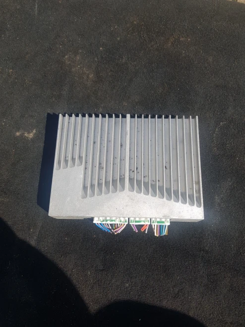 Land Rover HX7319C164RC Used OEM Audio Amplifier
