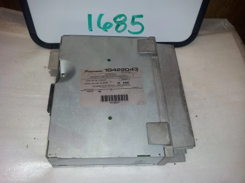 2001 Pontiac Aztek 10422043 Pioneer Used OEM Audio Amplifier