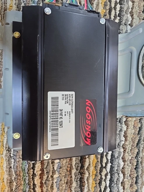 Pontiac G6 15238473 Used OEM Audio Amplifier