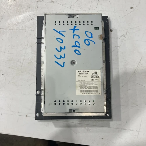 2003-2007 Volvo XC90 30732827 Used OEM Audio Amplifier