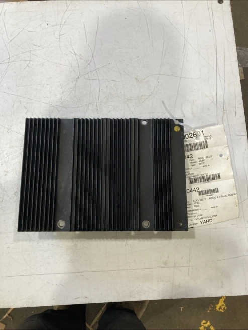 2003-2007 Volvo XC90 30646094 Used OEM Audio Amplifier