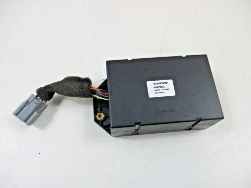 Volvo S70 Used OEM Audio Amplifier