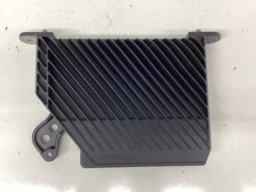 2019-2024 Volvo XC40 32265527 Harman Kardon Used OEM Audio Amplifier