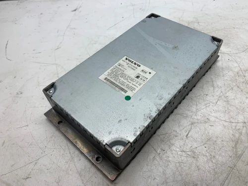 Volvo C70 31210238 Used OEM Audio Amplifier