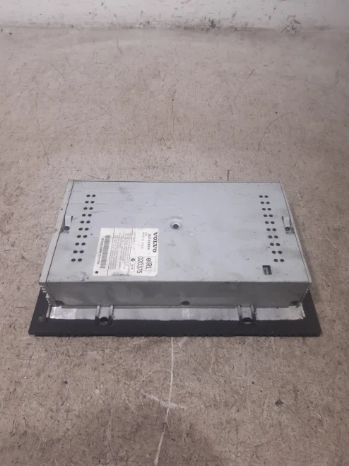 2008 Volvo XC90 30732824 Used OEM Audio Amplifier