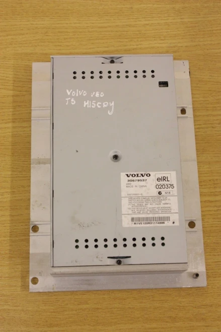 2005-2009 Volvo V50 30679537 Used OEM Audio Amplifier