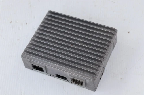 Volvo 31210040 Used OEM Audio Amplifier