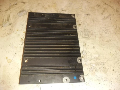 2007 Volvo XC90 31210110 Used OEM Audio Amplifier