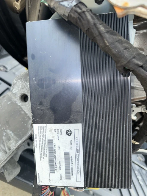 2013 Ram 1500 05091130AN Used OEM Audio Amplifier