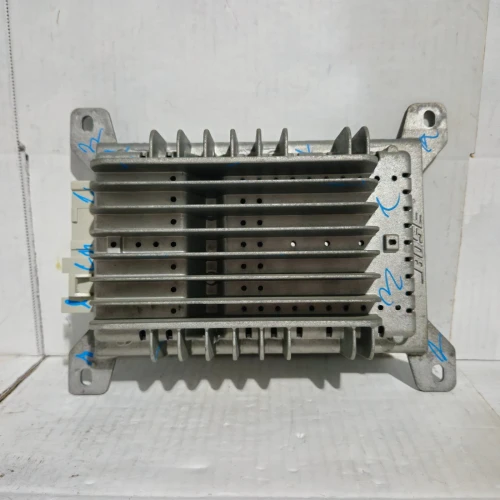 2004-2009 Oldsmobile Bravada 15135032 Bose Used OEM Audio Amplifier