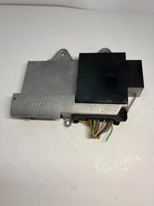 2010 Porsche Panamera 7PP035223K Used OEM Audio Amplifier