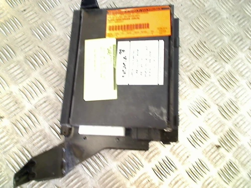 1998 Porsche Carrera 996645301 Used OEM Audio Amplifier