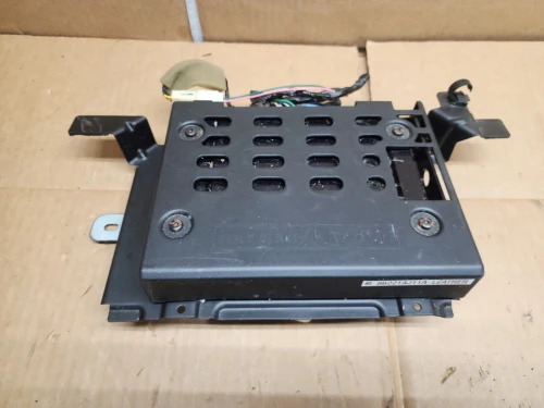 2011-2012 Subaru Legacy 86221AJ11A Used OEM Audio Amplifier