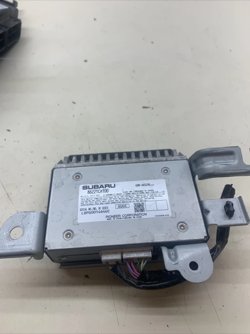 2013-2019 Subaru 86221CA100 Used OEM Audio Amplifier
