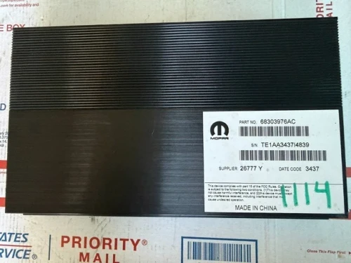 2016-2023 Chrysler 300 68303976AC Used OEM Audio Amplifier