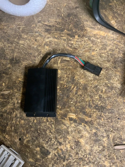 2006-2010 Chrysler 300 05290521AA Used OEM Audio Amplifier