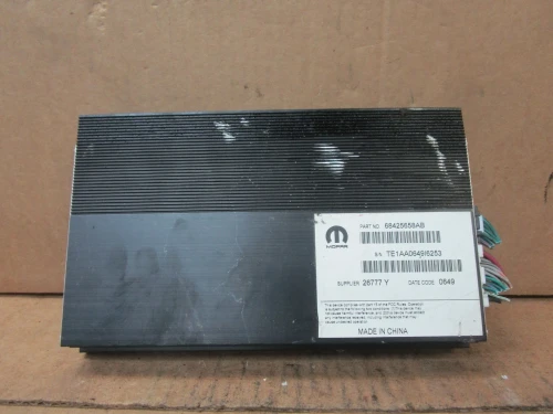 2016-2023 Chrysler 300 68425658 Used OEM Audio Amplifier