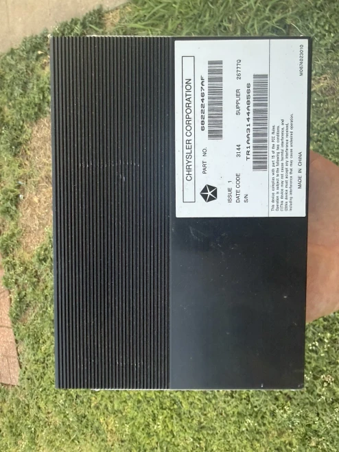 Chrysler 68222478AF Used OEM Audio Amplifier