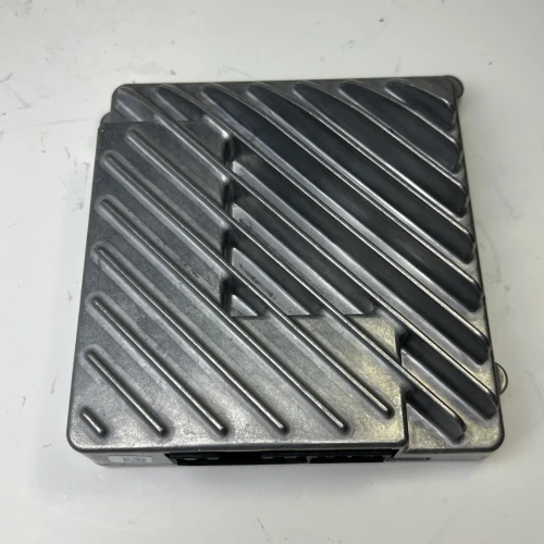 2020 Chrysler Pacifica 68440556AB Used OEM Audio Amplifier