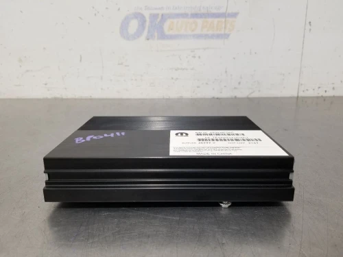 2018 Chrysler 68303975AC 276W Used OEM Audio Amplifier
