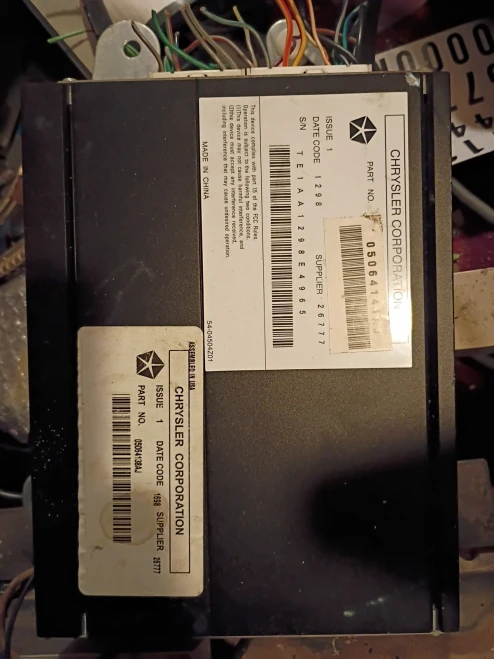 2007-2009 Chrysler Aspen 05064141AH Used OEM Audio Amplifier